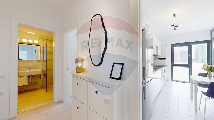 Apartament cu 2 camere decomandat în Central