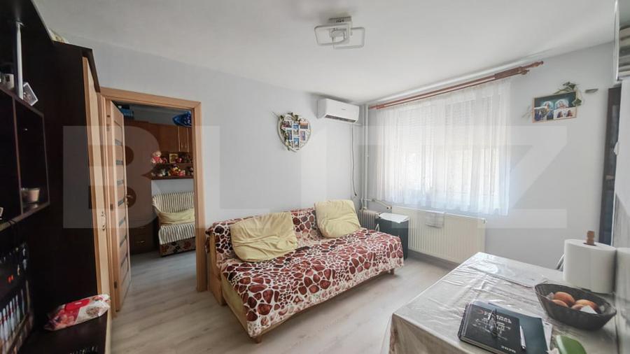 Apartament cu 2 camere,semidecomandat ,zona Rogerius - 3