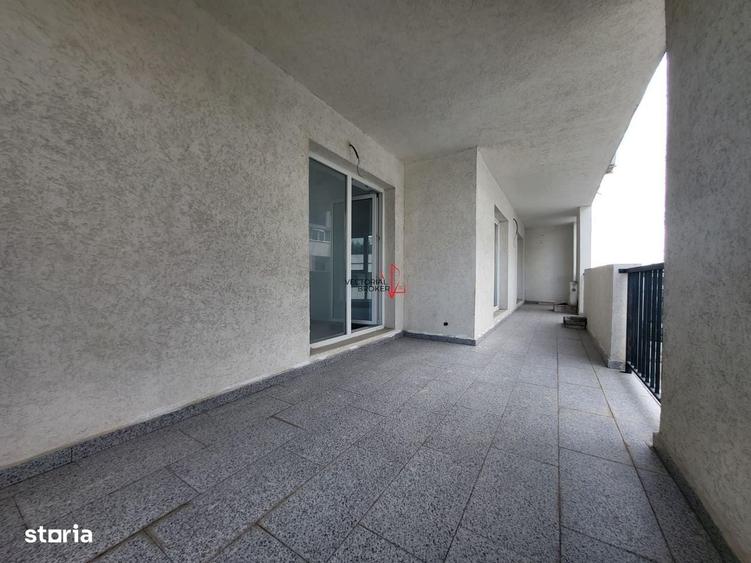 Apartament cu 3 camere decomandat în Theodor Pallady