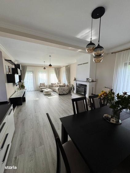 Casă cu 4 camere cu Teren 465 Mp în Ipotești