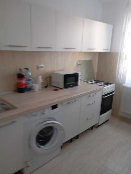 Garsonieră decomandată în Rogerius
