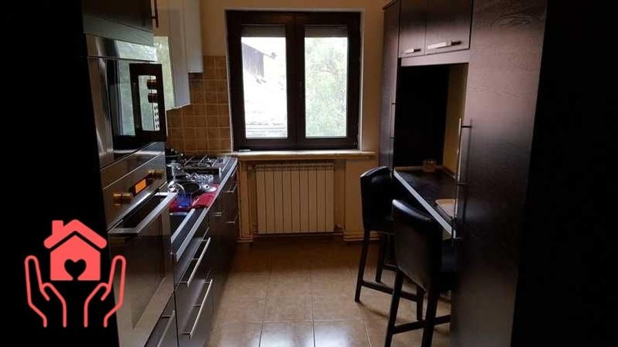 Apartament cu 4 camere semidecomandat, mobilat în Domenii
