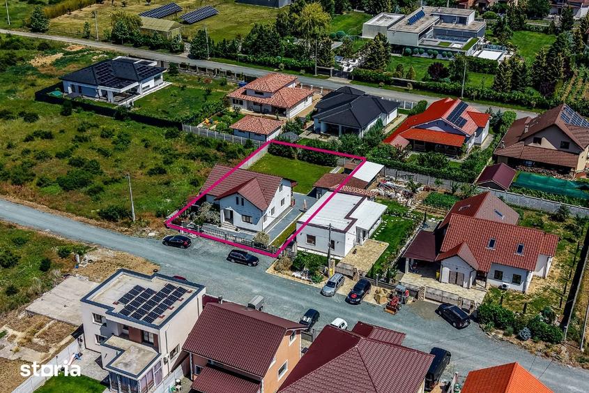 Casă cu 5 camere cu Teren 701 Mp în Vladimirescu
