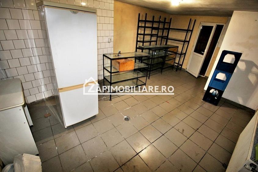 Casă individuală cu 5 camere cu Canalizare în Mureșeni