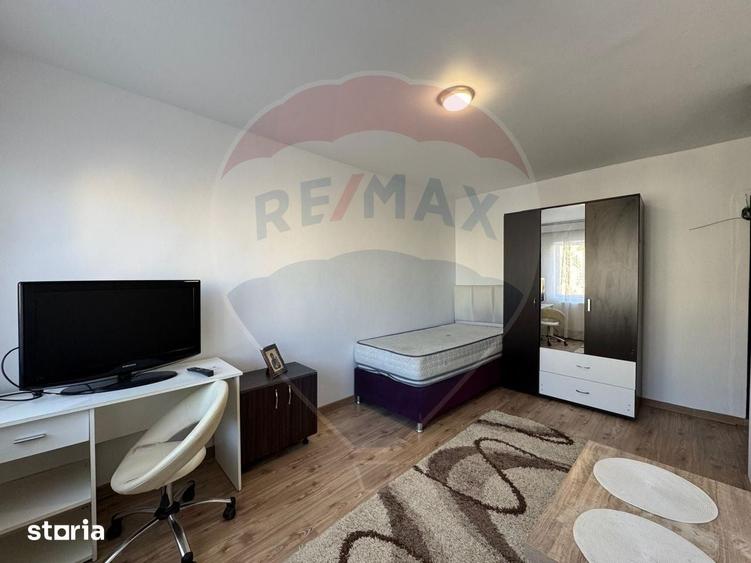 Apartament cu 1 camere de inchiriat in zona Micalaca - 2