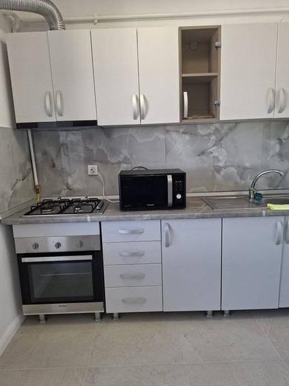 Apartament cu 2 camere decomandat în Mărăști