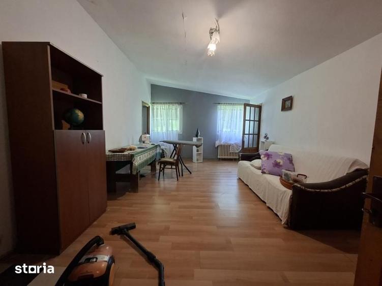 Casă cu 3 camere cu Teren 1500 Mp în Ciurea