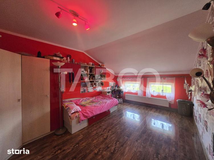 Casă cu 4 camere cu Teren 264 Mp în Tineretului