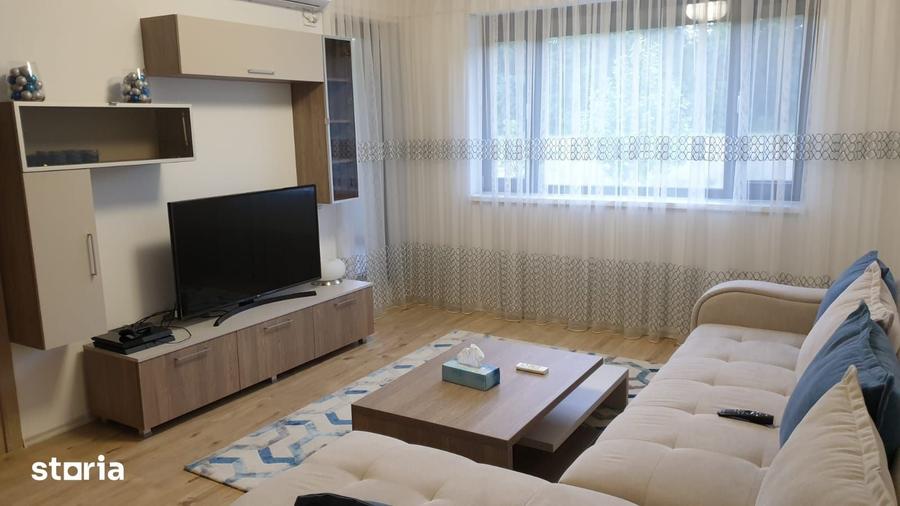 Apartament cu 3 camere în Băneasa
