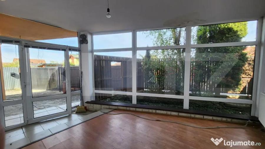 Casă cu 4 camere cu Teren 1255 Mp în 7 Noiembrie