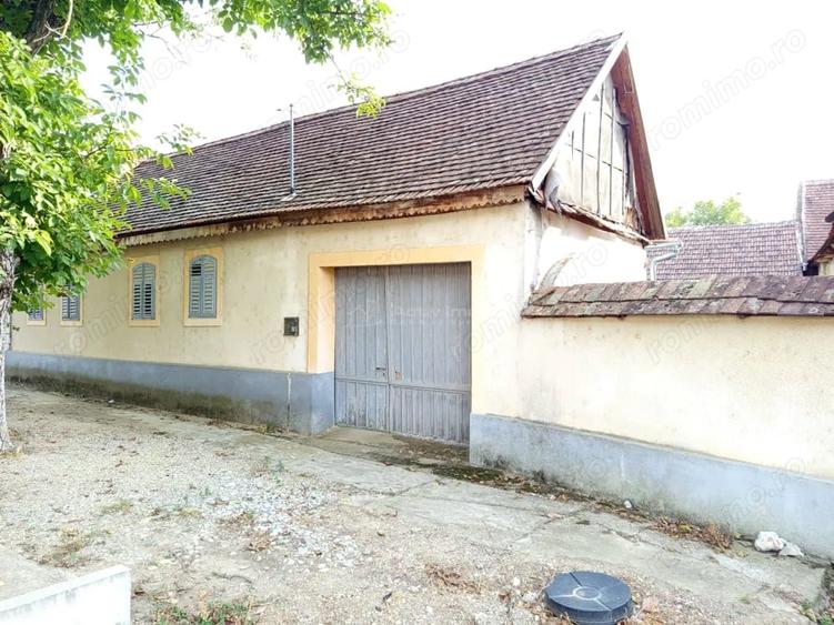 Casă cu Teren 1151 Mp în Ciuchici