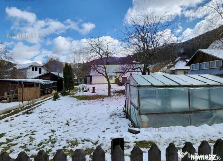 Teren de 667 mp, în Azuga