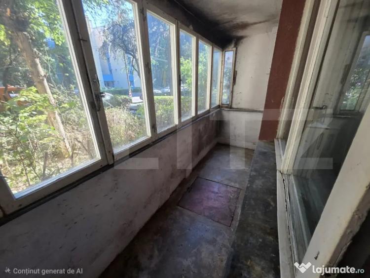Apartament cu 3 camere decomandat în Tudor