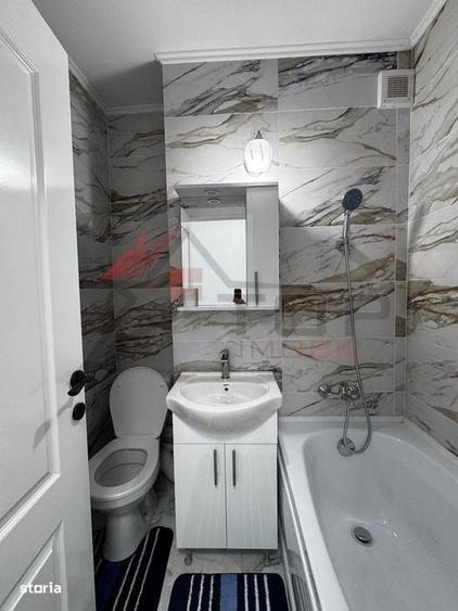 Apartament cu 3 camere semidecomandat în Tătărași
