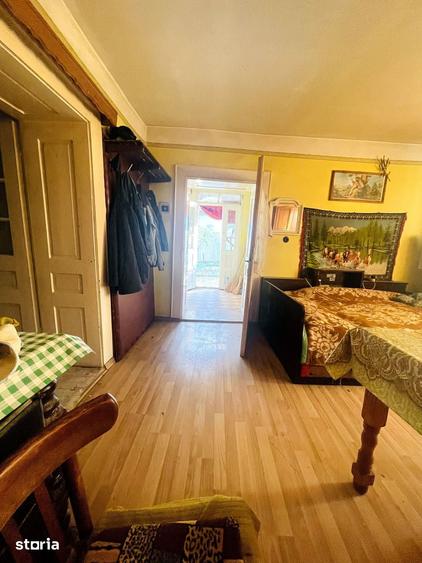 Casă cu 2 camere cu Teren 1603 Mp în Mădăras