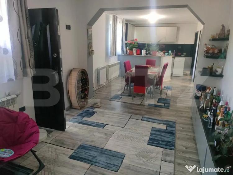 Casă cu 4 camere cu Teren 388 Mp în Siret