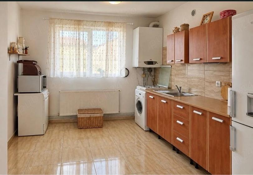 Casă cu Teren 282 Mp în Gilău