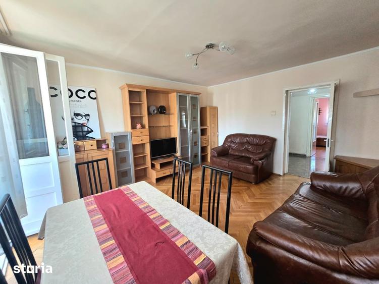 Apartament cu 3 camere decomandat, mobilat în Burdea