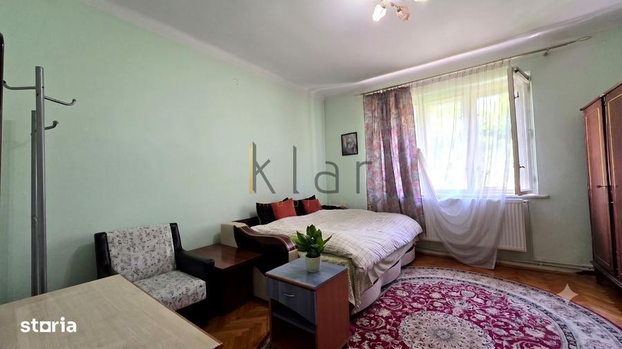 Casă cu 3 camere decomandat cu Canalizare în Gruia