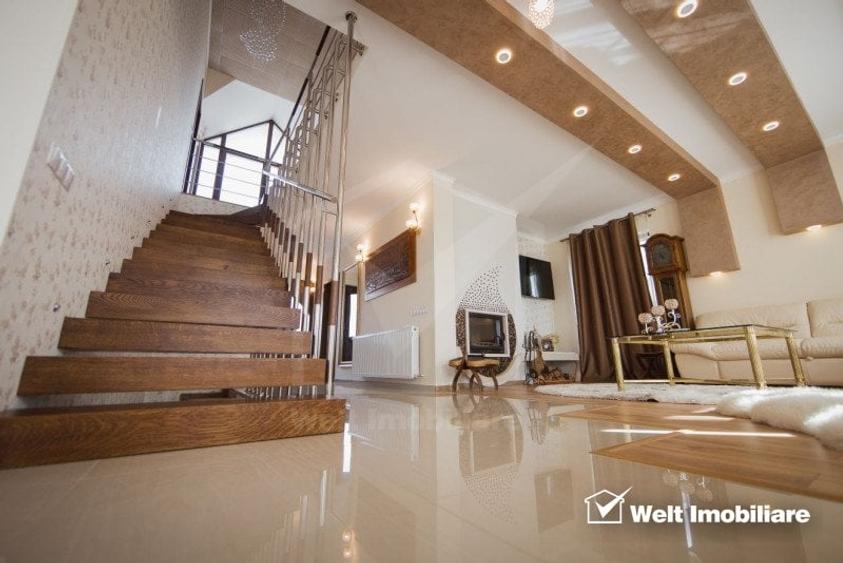 Casă individuală cu 6 camere cu Teren 300 Mp în Sânnicoară