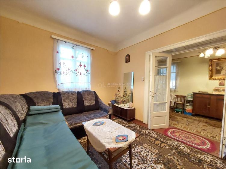 Casă cu 5 camere cu Teren 3815 Mp în Vernești