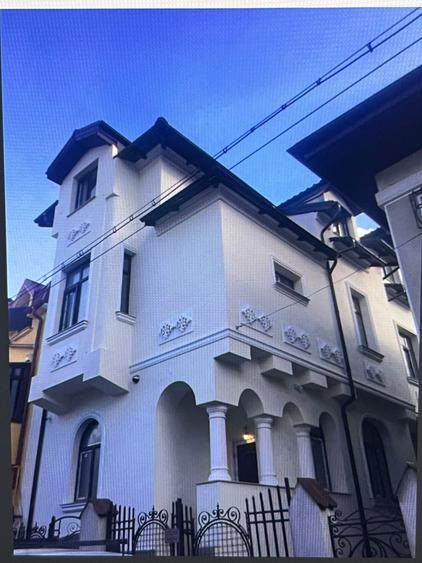 Birou, de 280 mp, în Ultracentral