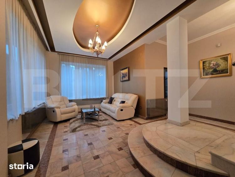 Casă cu 7 camere cu Teren 1242 Mp în Andrei Mureșanu
