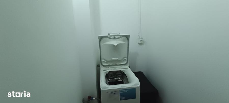 Garsonieră decomandată în Calea București