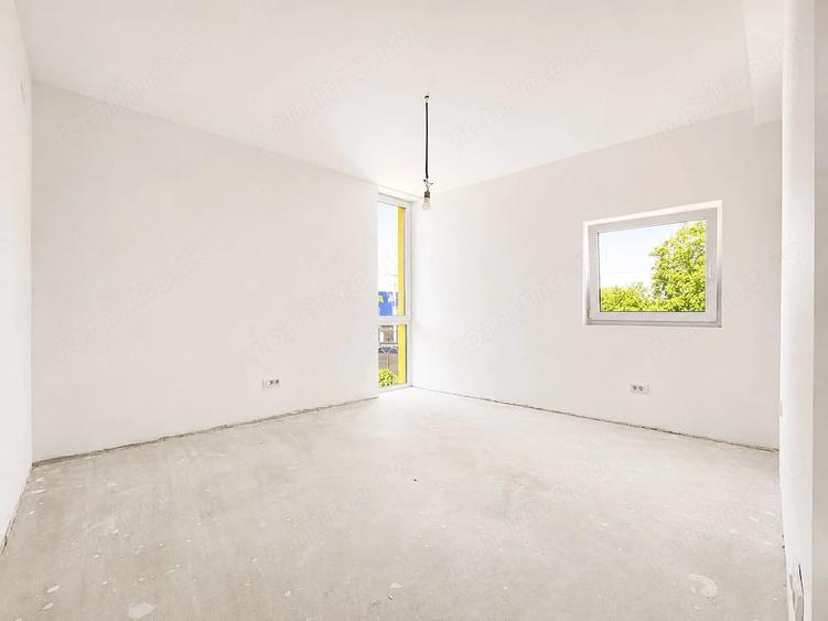 Casă cu Teren 600 Mp în Aradului