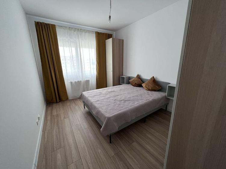 Apartament cu 2 camere decomandat în Exterior Vest