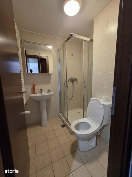 Apartament cu 3 camere în Militari