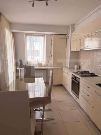Apartament cu 2 camere decomandat, mobilat în Răcădău
