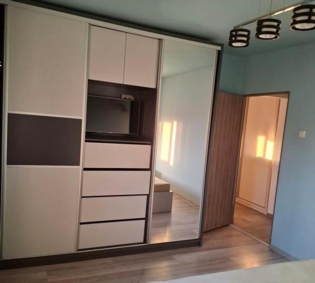 Apartament cu 2 camere decomandat, mobilat în Nerva Traian