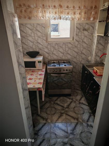 Apartament cu 2 camere semidecomandat în 1 Decembrie 1918
