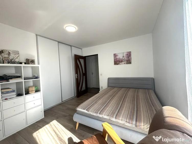 Casă cu 7 camere în Livada de Bihor