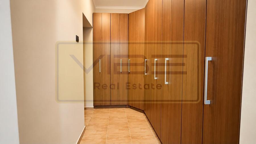 Apartament cu 2 camere decomandat, mobilat în Podu Roș