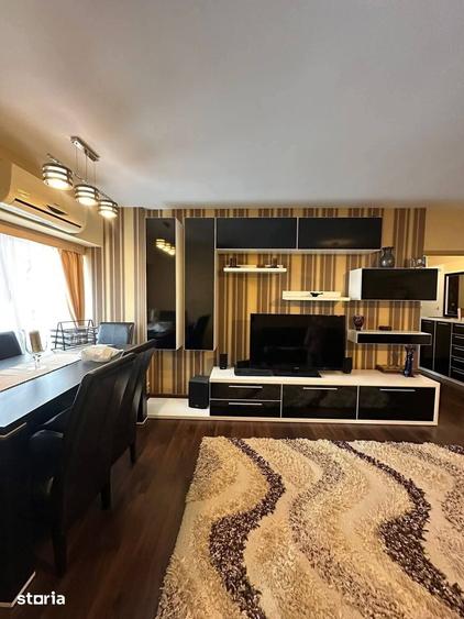 Apartament cu 4 camere în Ultracentral