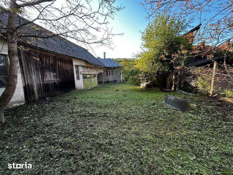 Casă cu 5 camere cu Teren 600 Mp în Aghireșu