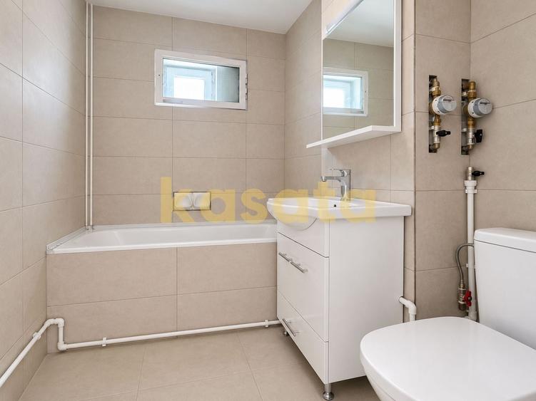 Apartament cu 3 camere decomandat în Iancului