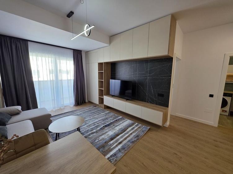 Apartament cu 2 camere decomandat în Florești