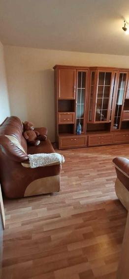 Apartament cu 2 camere decomandat în Drumul Carului