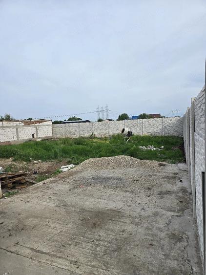 Teren de 320 mp, în Postăvari