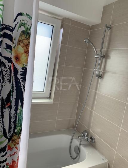 Apartament cu 2 camere decomandat, mobilat în Barbu Văcărescu