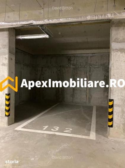 Apartament cu 2 camere decomandat în Tei