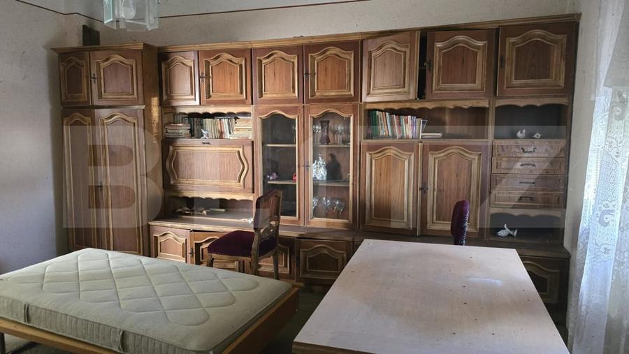 Casă individuală cu 3 camere cu Canalizare în Sud-Vest