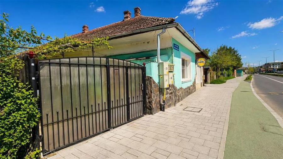 Teren Construcții intravilan de 1250 mp, în Gheorghe Doja