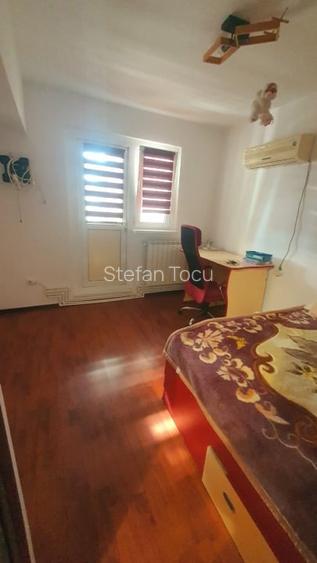 PROPRIETAR – Vând apartament 2 camere decomandat, Țiglina 1, Galați