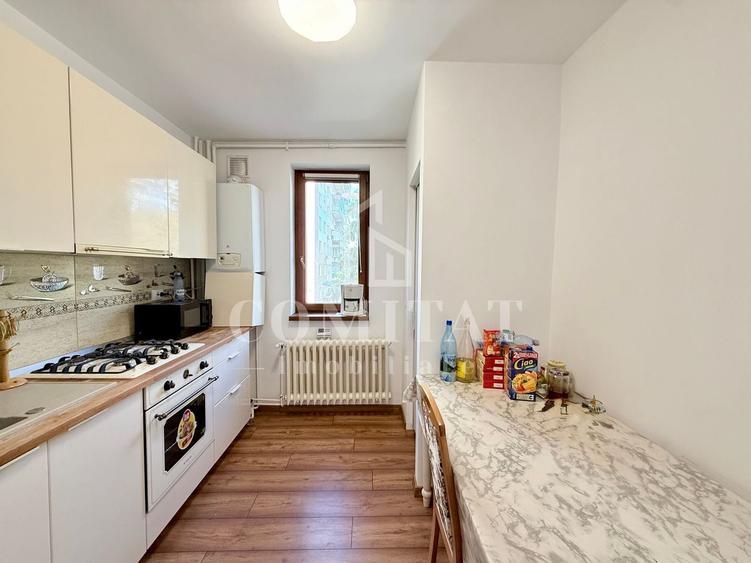 Apartament cu 2 camere semidecomandat, mobilat în Gheorgheni