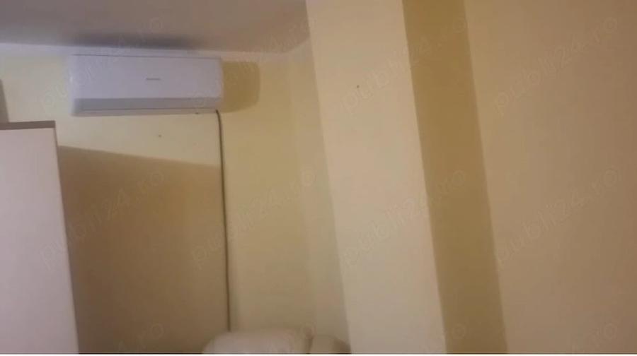 Apartament cu 2 camere semidecomandat în Poarta 6