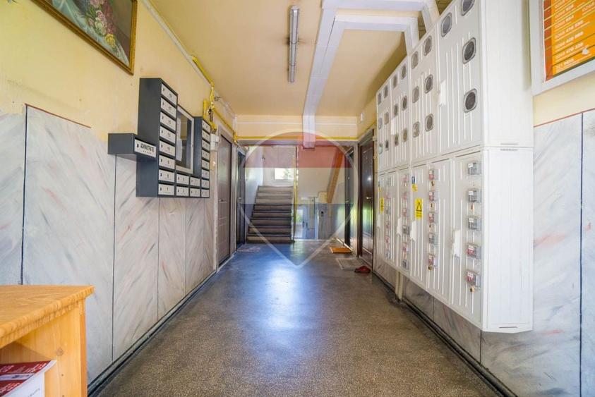 Apartament cu 2 camere semidecomandat în Central